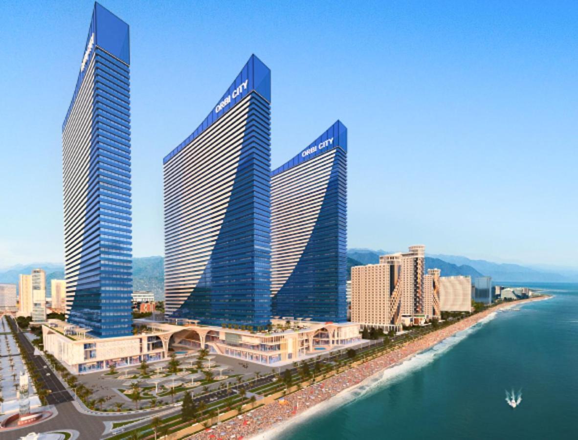 Downtown Centre In Batumi Aparthotel Orbi City In Batoemi Buitenkant foto